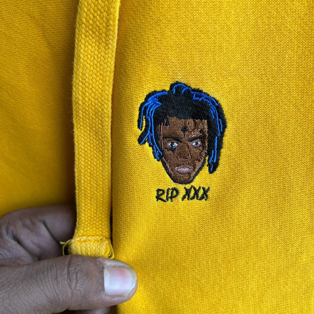 Premium Hoodie Rip XXX