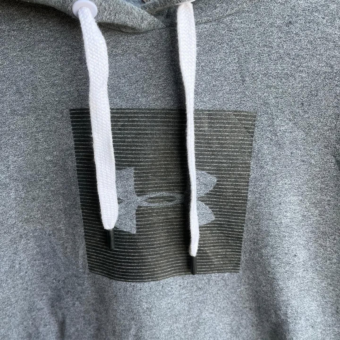 Premium Hoodie Under armour
