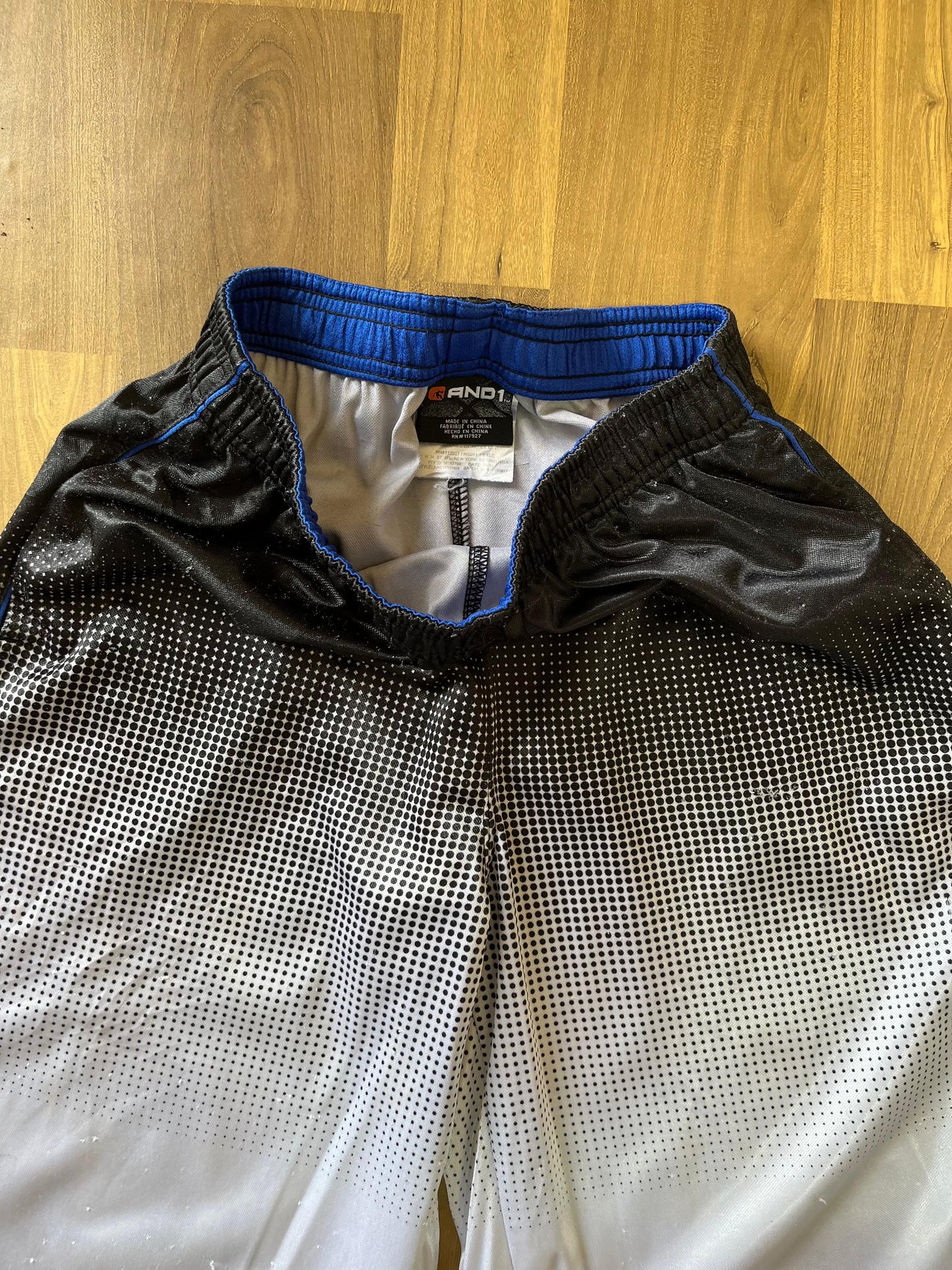 AND 1 BASKETBALL SHORTS