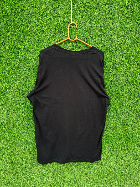 Bobby t-shirt (Oversized Half Sleeve T shirt or Jersey Unisex)