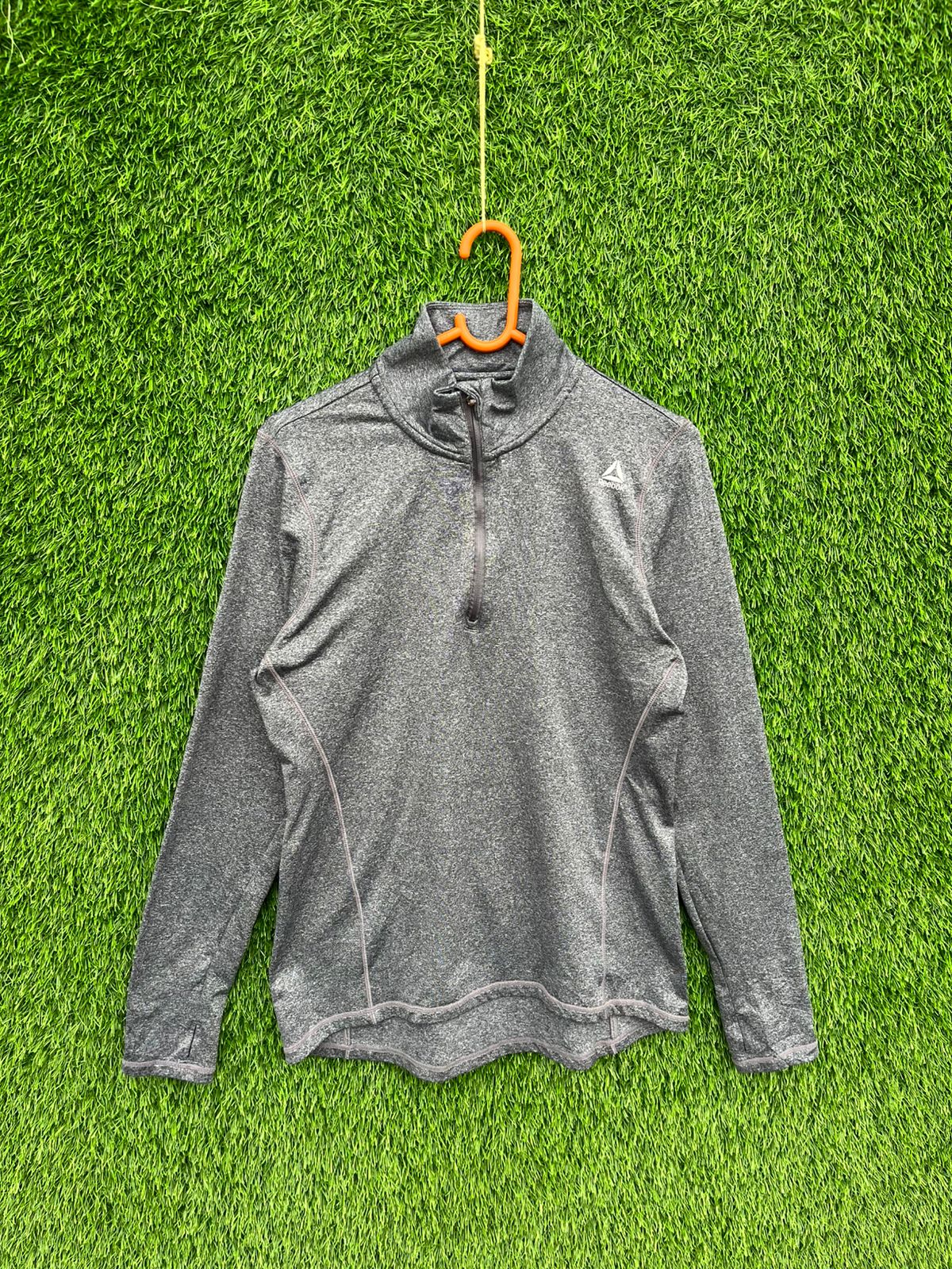 REEBOK EQUIPMENT ON FIELD PLAYERS Tシャツ Reebok Track Jacket | Sportswear , Gymwear & Activewear | Track&