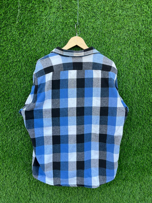 Gender mountain Flannel Shirt for Men & Women | Oversized Checked Cotton Shirt | Winter Casual Wear India