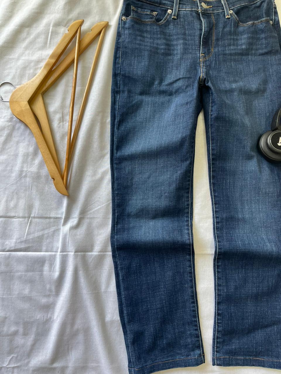 Levi’s classic straight Vintage Blue Jeans | Pre-Owned Streetwear Denim| Men Women | Unisex | Online Shopping