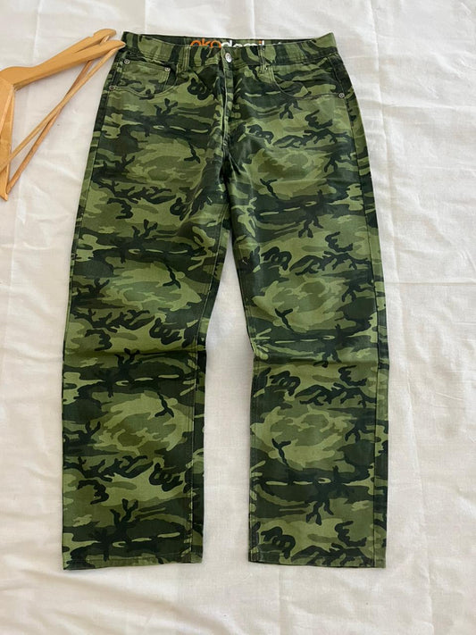 AKA DEMIKS Relaxed Fit Trousers || Everyday Wear Pants | Smart Casual Style | Men Women | Online Shopping