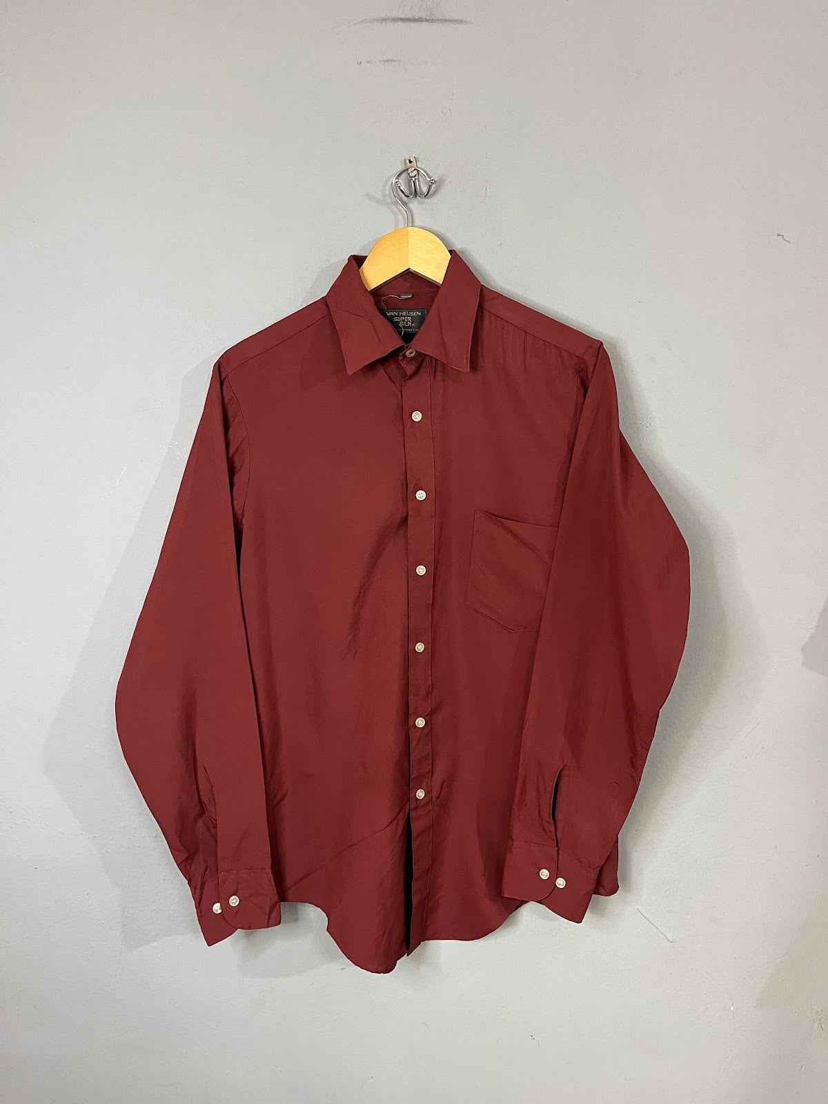 Full Sleeve Shirts Vintage Limited Edition Van Huesen Super silk