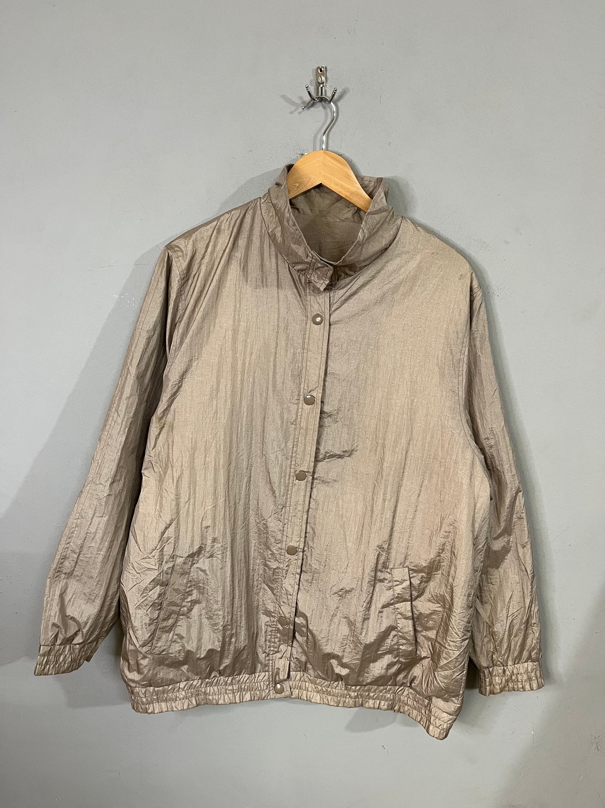 Windbreakers Retro / Throwback Streetwear Light kahki Windbreaker