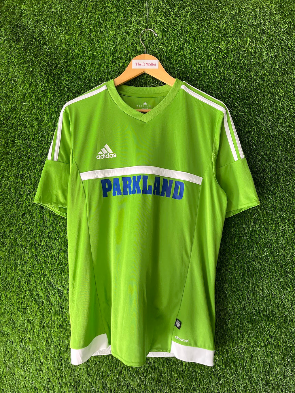 Adidas Parkland NFL jersey detail