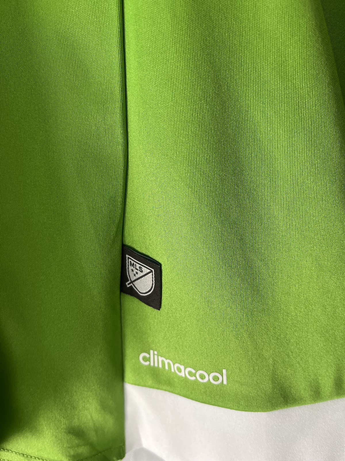 Adidas Parkland NFL jersey detail