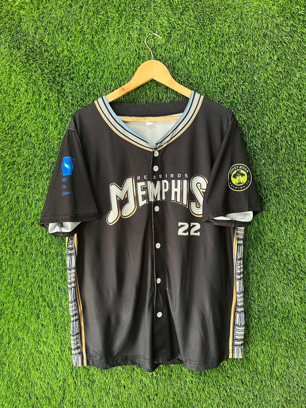 Memphis 22 jersey front