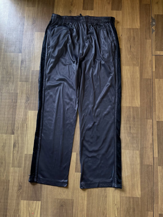 Athletic works Track pant