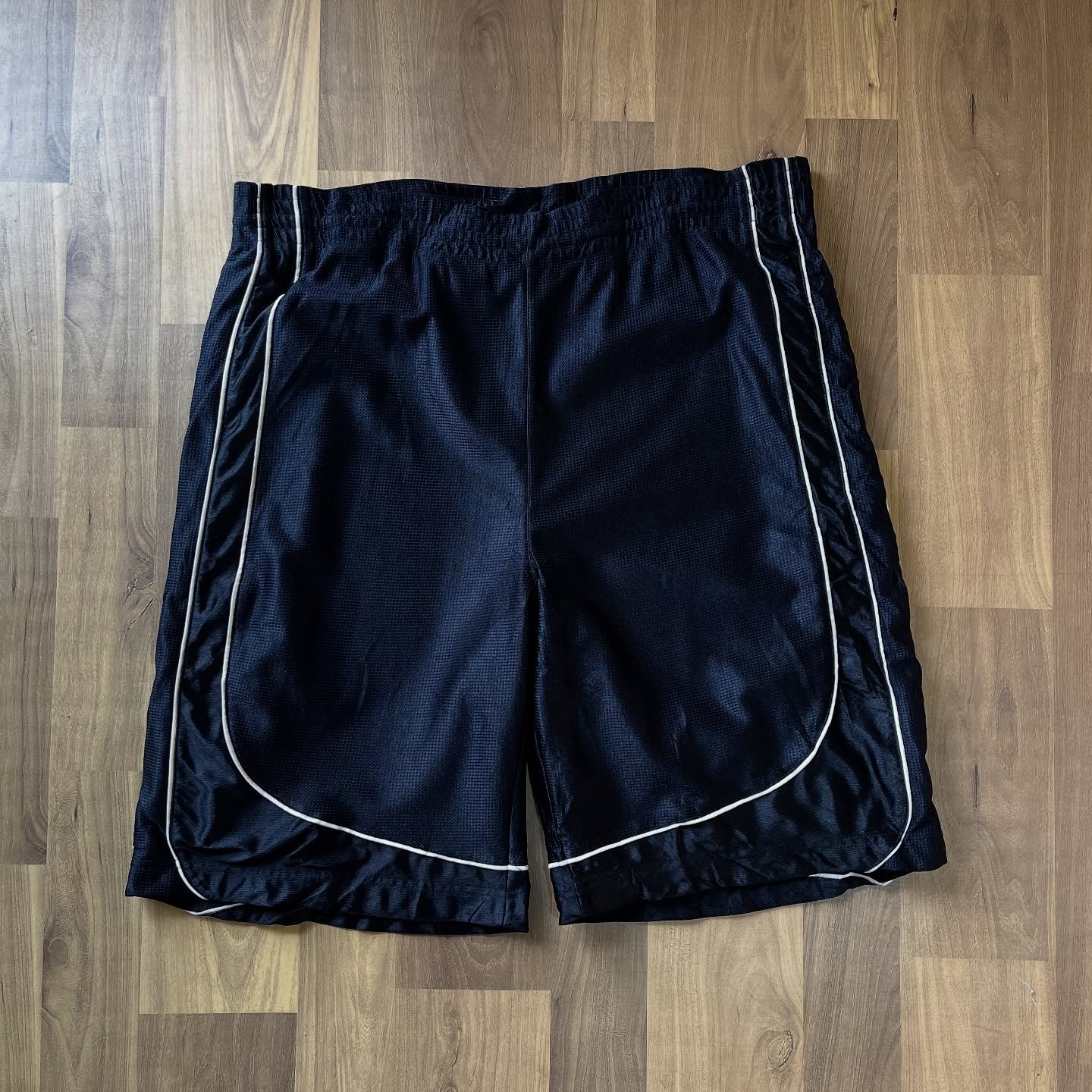 CHAMPS SHORTS
