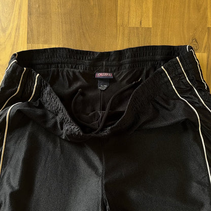 CHAMPS SHORTS