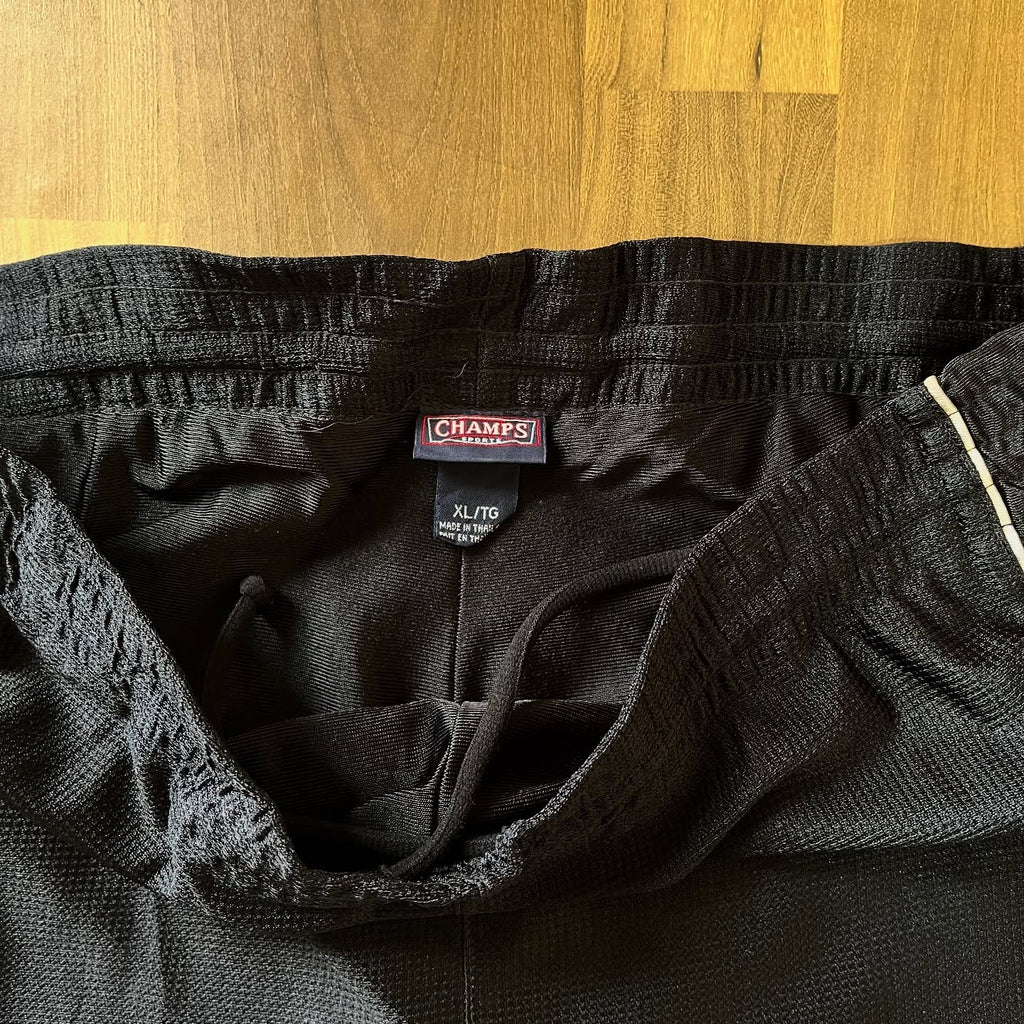 CHAMPS SHORTS