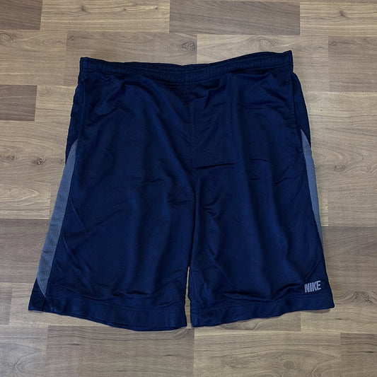 N*ke Training SHORTS