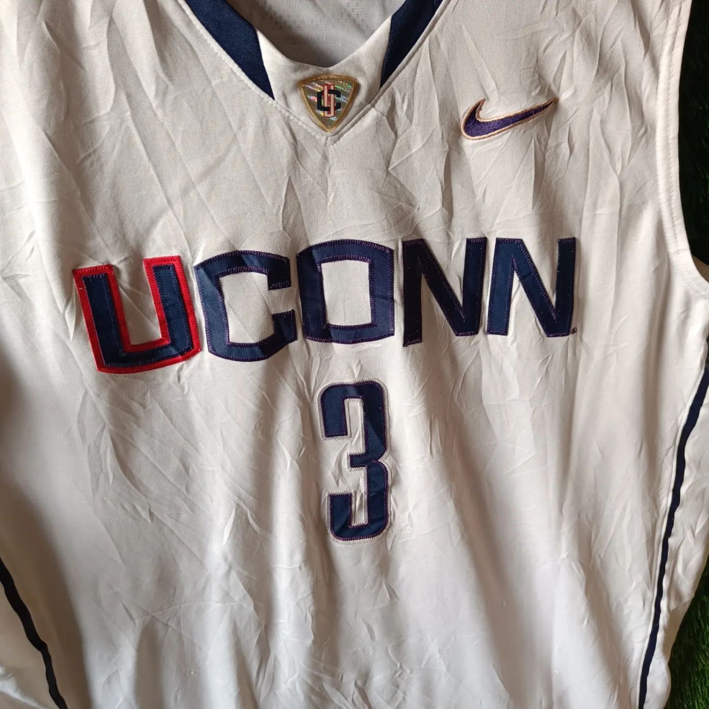 NBA NIKE UCONN 3