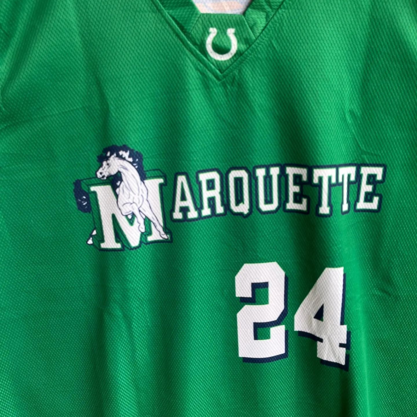 NBA Marquettes 24 (Oversized SLEEVELESS BASKETBALL T Shirt or jersey unisex)