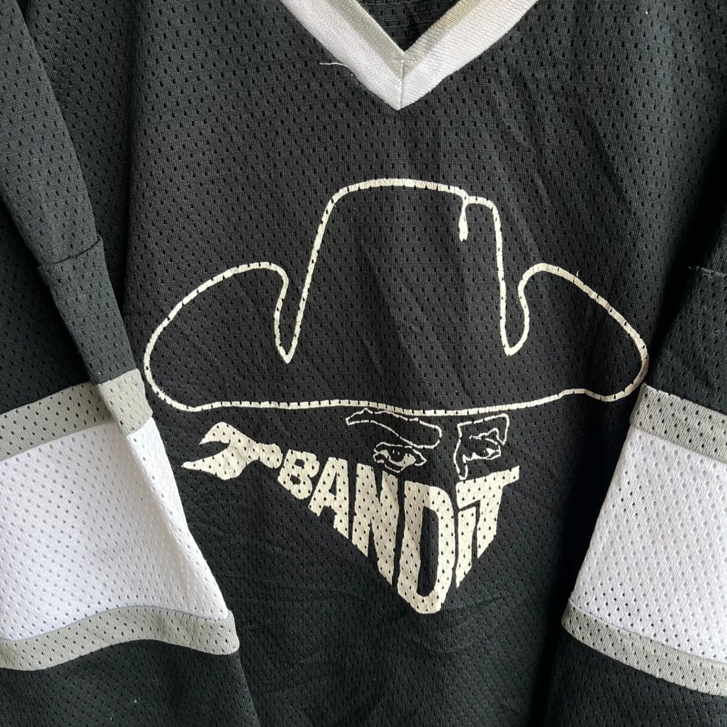 NHL Bandit (Oversized Ice Hockey Full Sleeve T Shirt or jersey unisex)