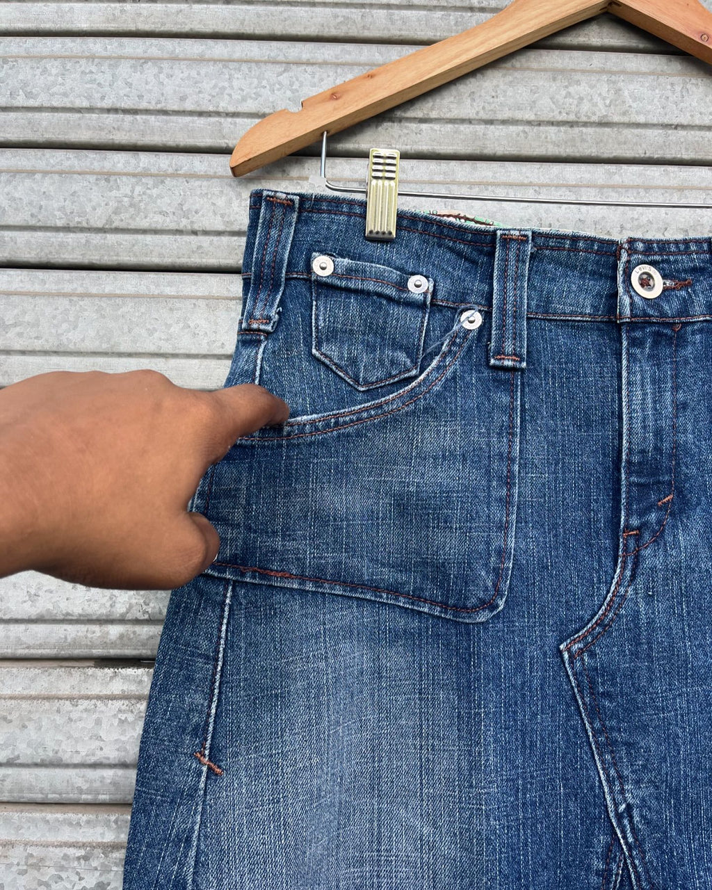 Levi’s Long Skirt - Thrift Wallet