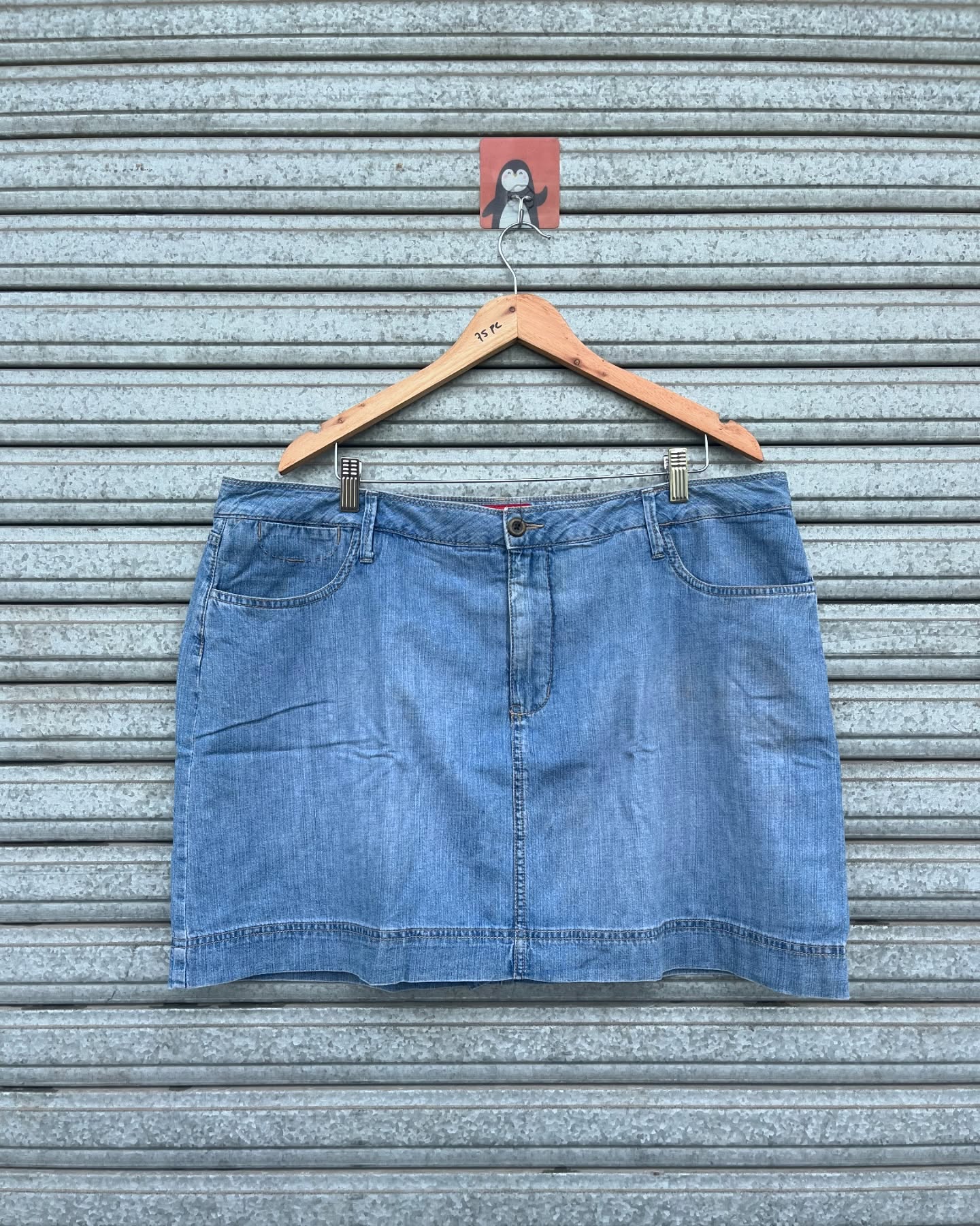 Faded Glory Mini Skirt - Thrift Wallet