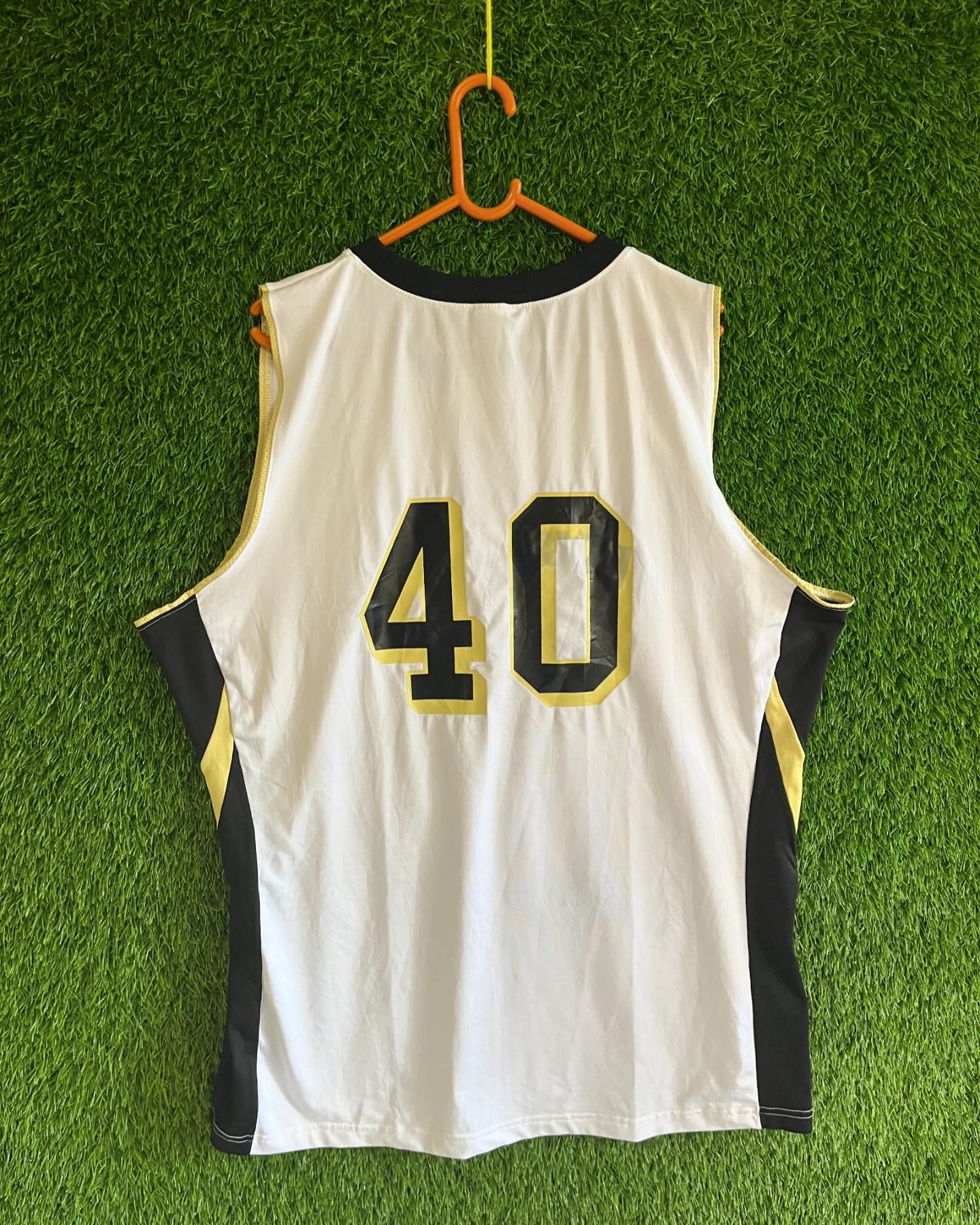 NBA BOBCATS 40 (Oversized Sleeveless Basketball T Shirt or jersey unisex) - Thrift Wallet