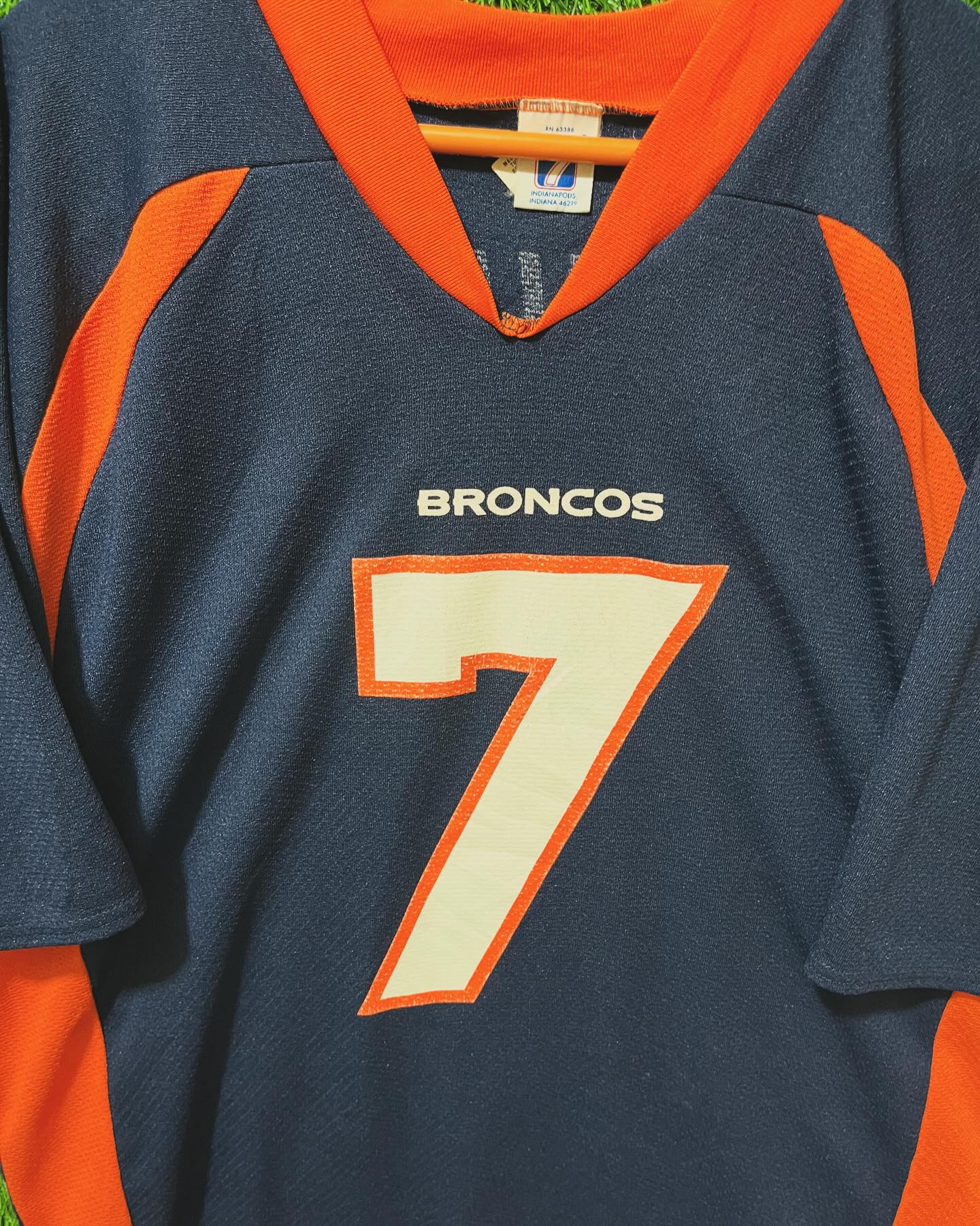 NFL Broncos Elway 07 (Oversized Half sleeve T Shirt or jersey unisex)