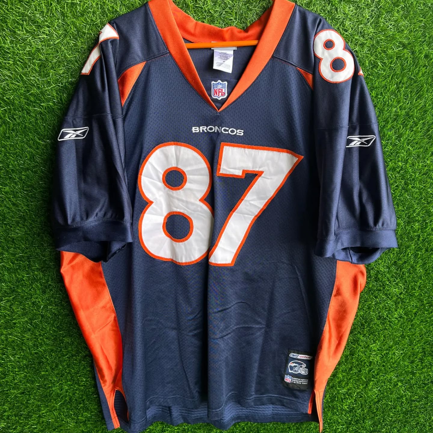 NFL BRONCOS 87 (Oversized Half sleeve T Shirt or jersey unisex)