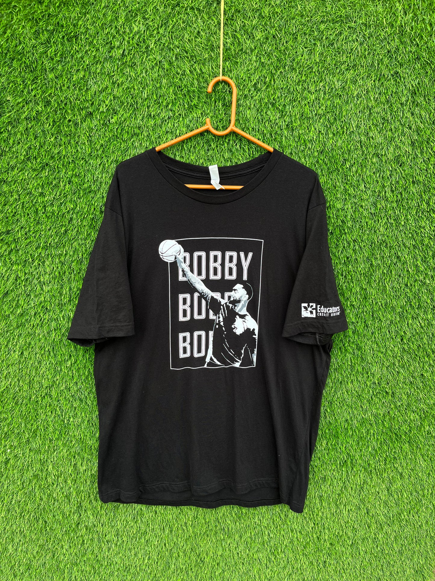 Bobby t-shirt (Oversized Half Sleeve T shirt or Jersey Unisex)