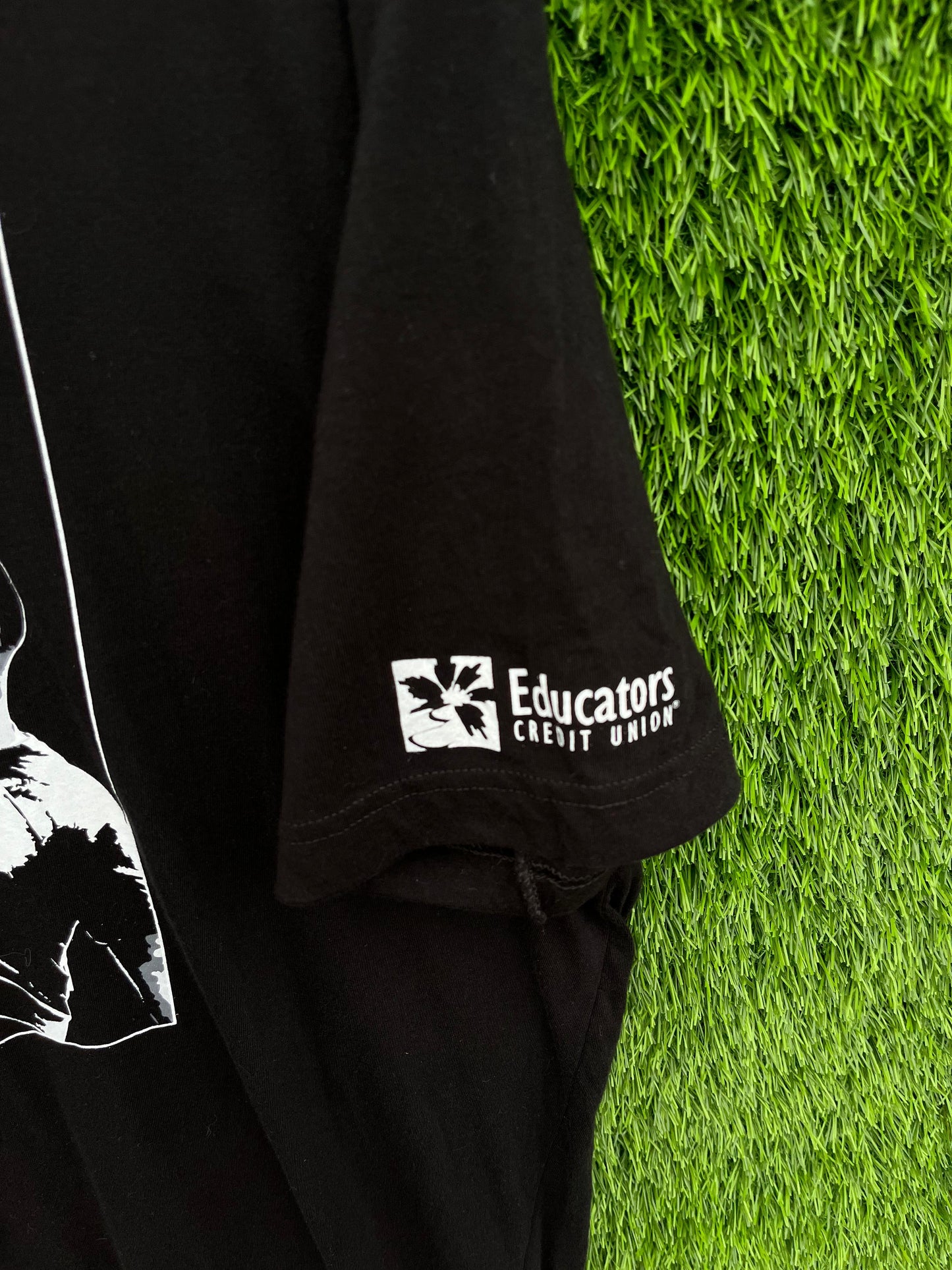 Bobby t-shirt (Oversized Half Sleeve T shirt or Jersey Unisex)