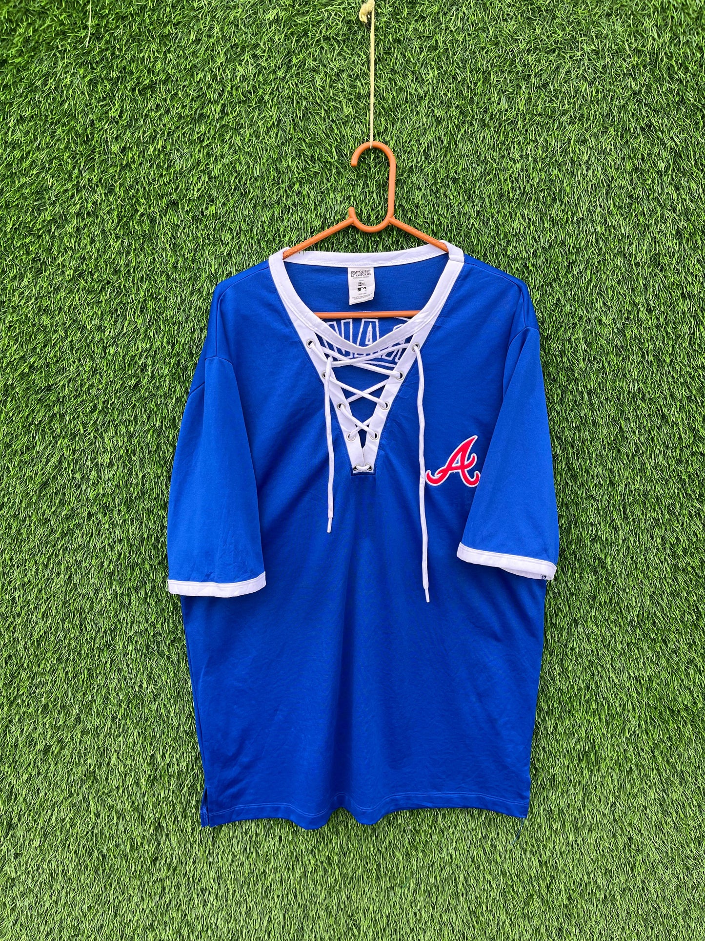 BRAVES LOVE PINK Deep neck cut T shirt (Oversized Half Sleeve T shirt or Jersey Unisex)