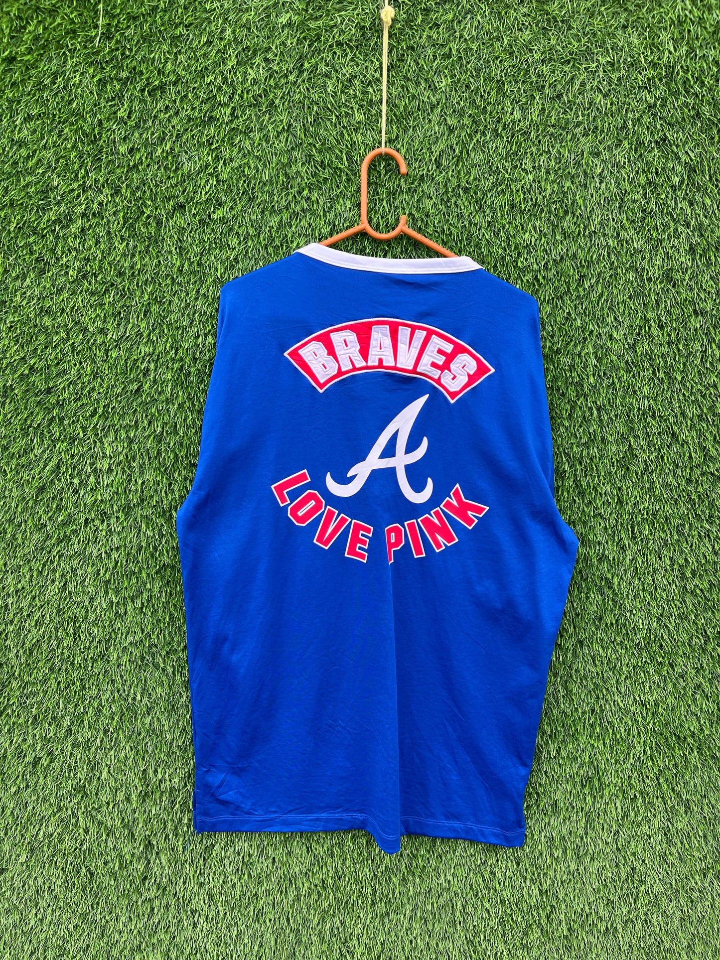 BRAVES LOVE PINK Deep neck cut T shirt (Oversized Half Sleeve T shirt or Jersey Unisex)