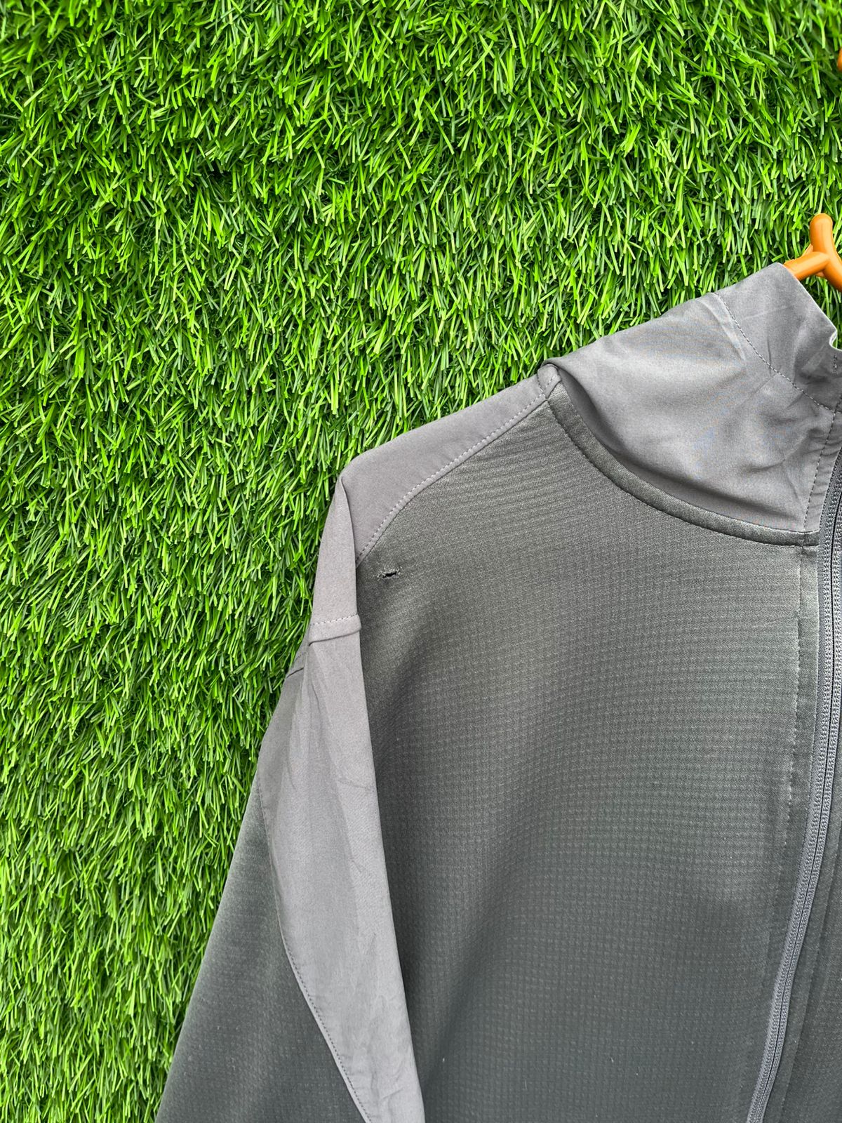 Underarmour Hooded Track Jacket | Sportswear , Gymwear & Activewear | Track& Field| Running (Oversized Full Sleeve T shirt or Jersey Unisex)