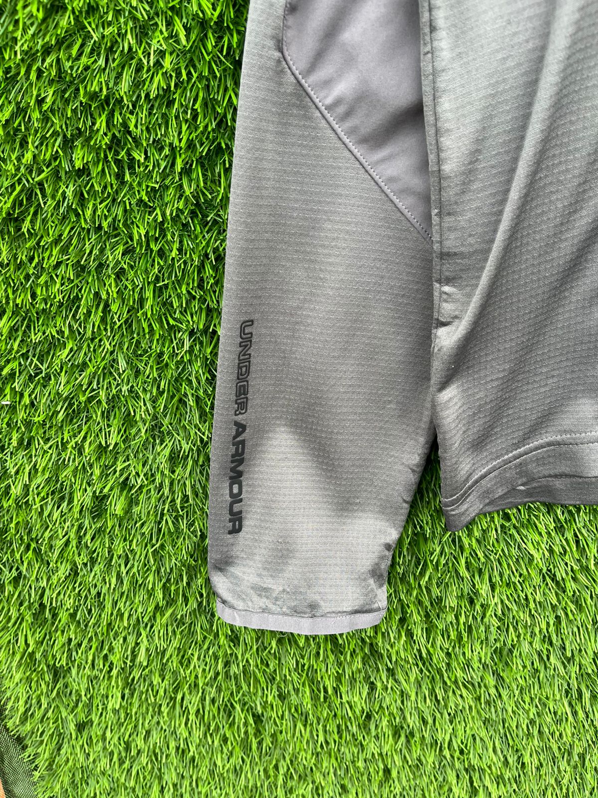 Underarmour Hooded Track Jacket | Sportswear , Gymwear & Activewear | Track& Field| Running (Oversized Full Sleeve T shirt or Jersey Unisex)