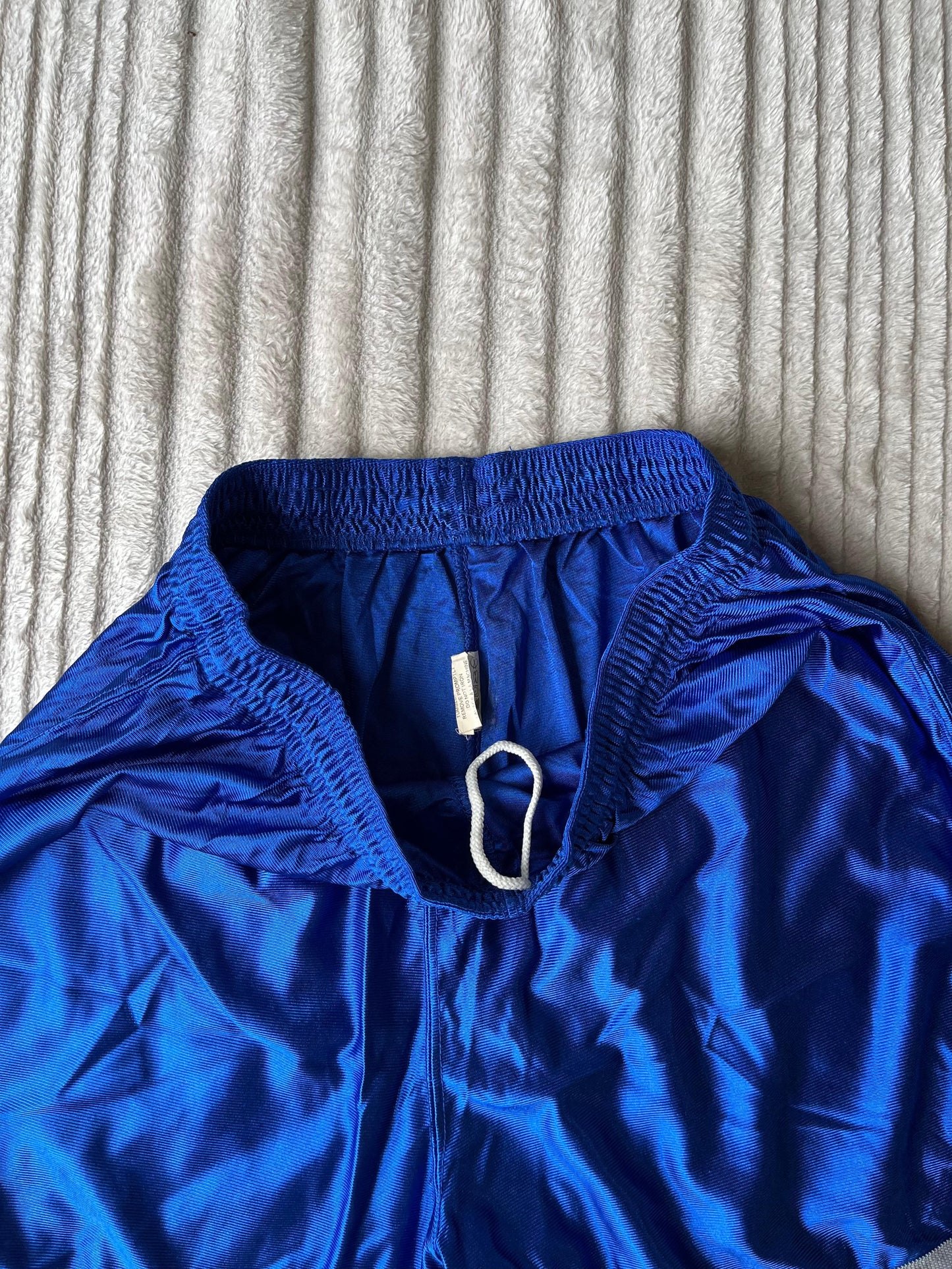 Athletic knit SHORTS