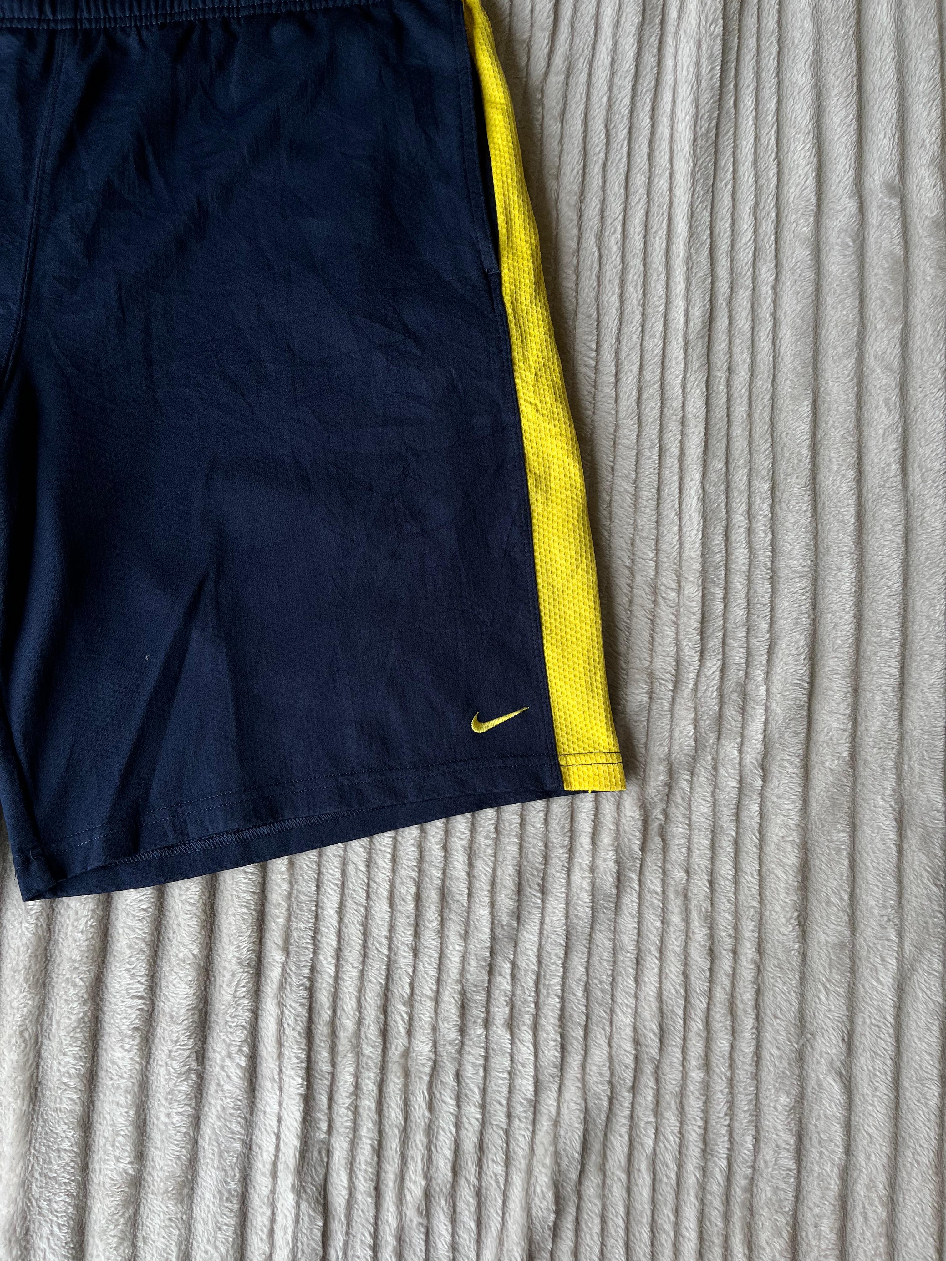 N’ke SHORTS