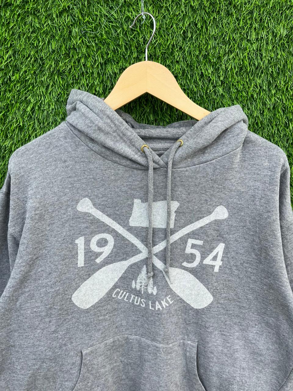 1954 BLUE Vintage Hoodie || Unisex  | Thrifted Streetwear | online shopping
