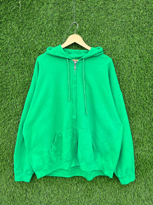 GILDAN Vintage Hoodie || Unisex  | Thrifted Streetwear |