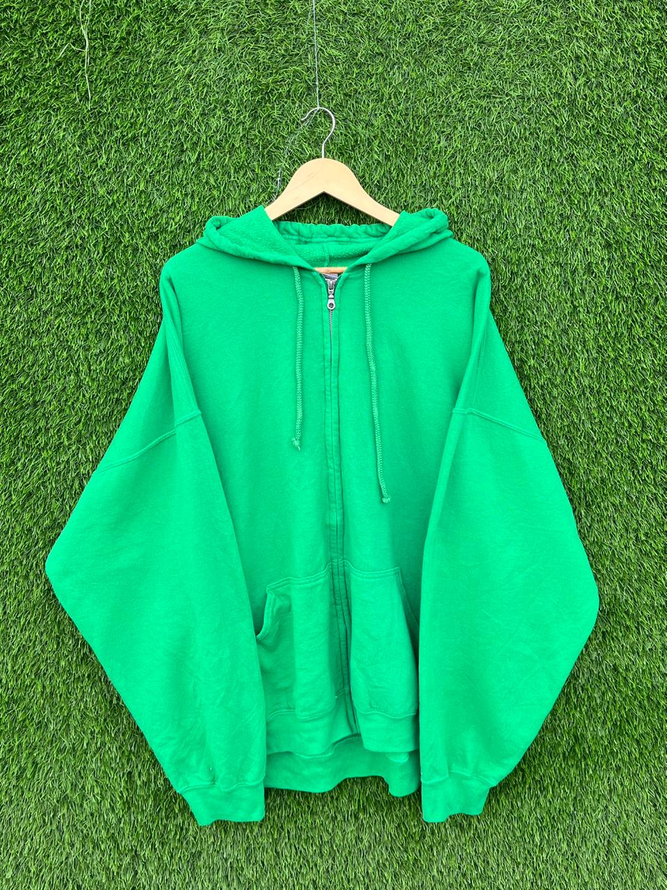 GILDAN Vintage Hoodie || Unisex  | Thrifted Streetwear |