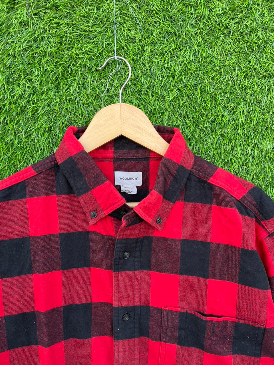WOOLRICH Flannel Shirt for Men & Women | Oversized Checked Cotton Shirt | Winter Casual Wear India