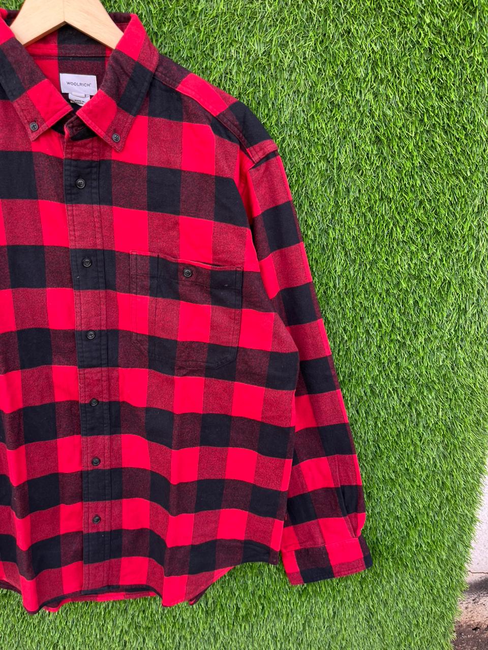 WOOLRICH Flannel Shirt for Men & Women | Oversized Checked Cotton Shirt | Winter Casual Wear India