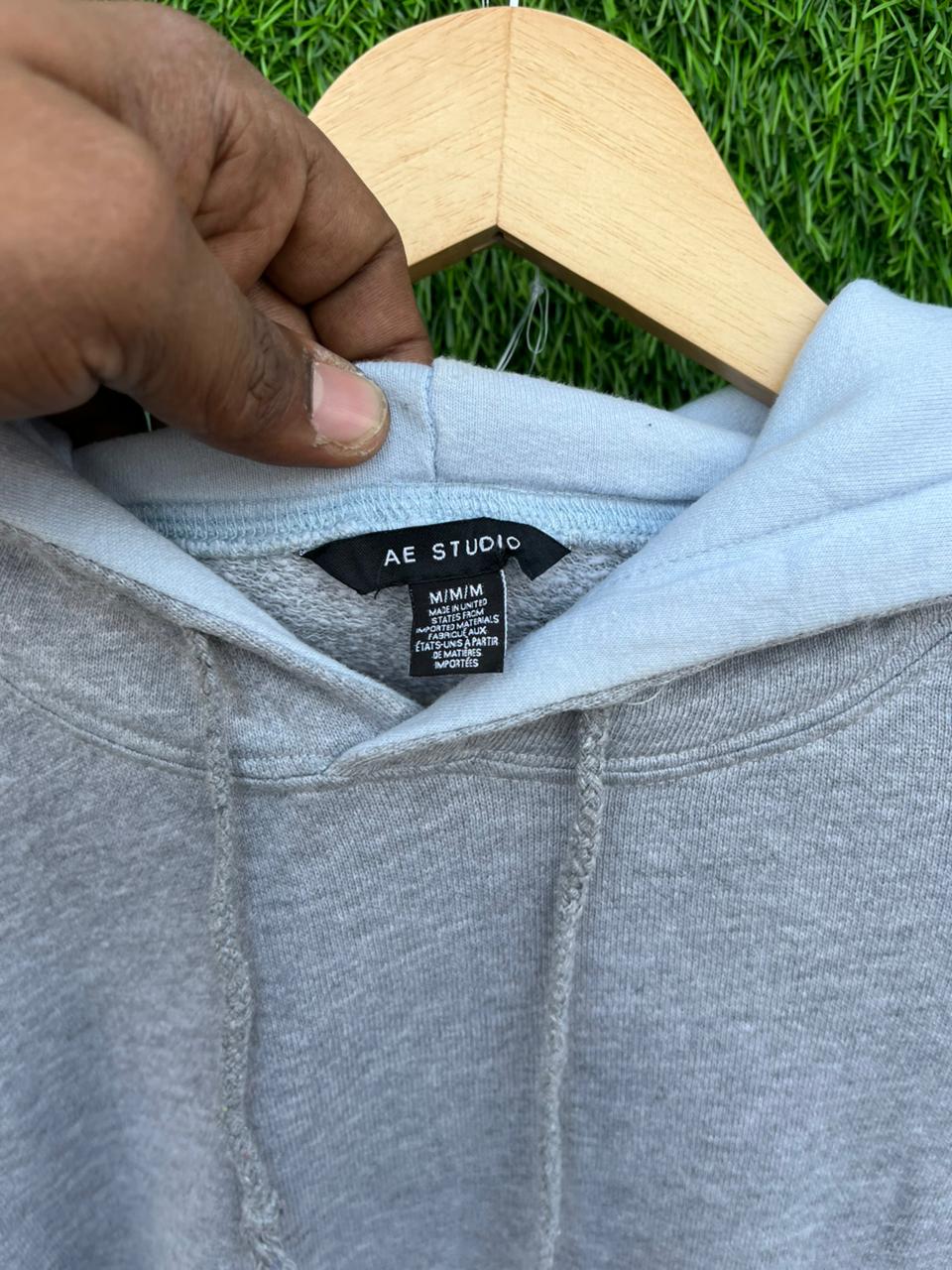 AE Studio |hoodie | Sportswear , Gymwear & Activewear | Track& Field| Running | Winterwear