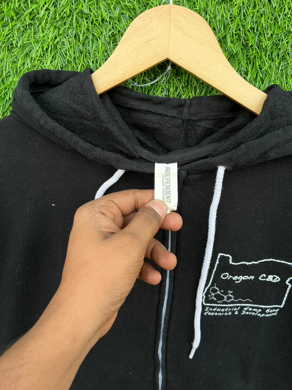 Independent |hoodie | Sportswear , Gymwear & Activewear | Track& Field| Running | Winterwear