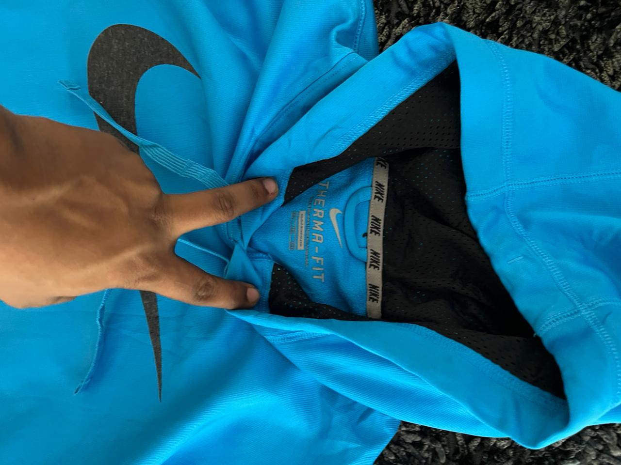 N*ke |hoodie | Sportswear , Gymwear & Activewear | Track& Field| Running | Winterwear