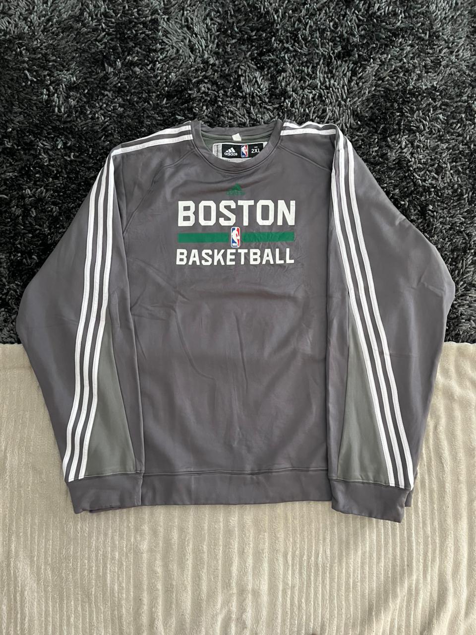 Boston Basketball Sweatshirt | Sportswear , Gymwear & Activewear | Track& Field| Running