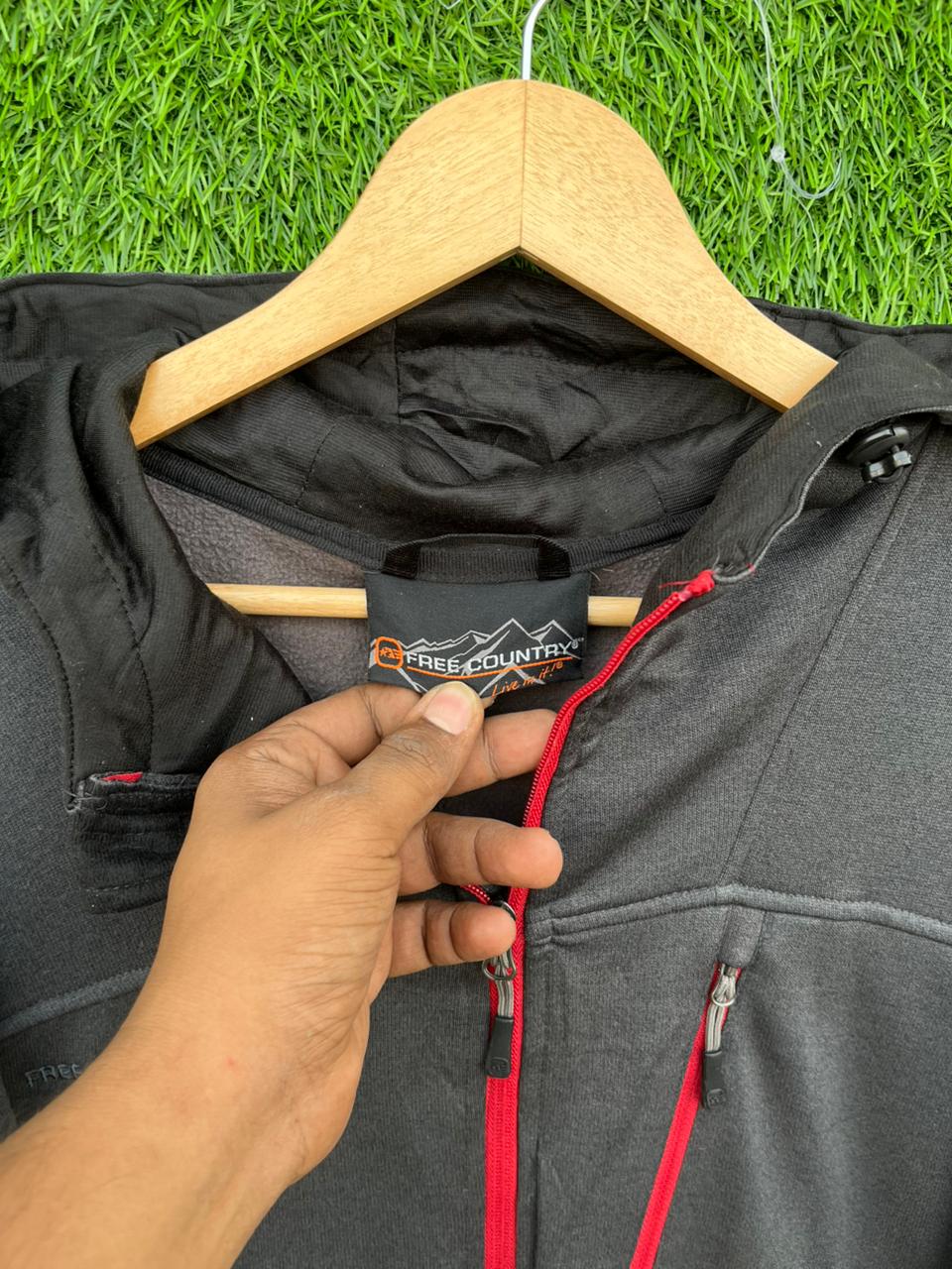 Free country |hoodie | Sportswear , Gymwear & Activewear | Track& Field| Running | Winterwear