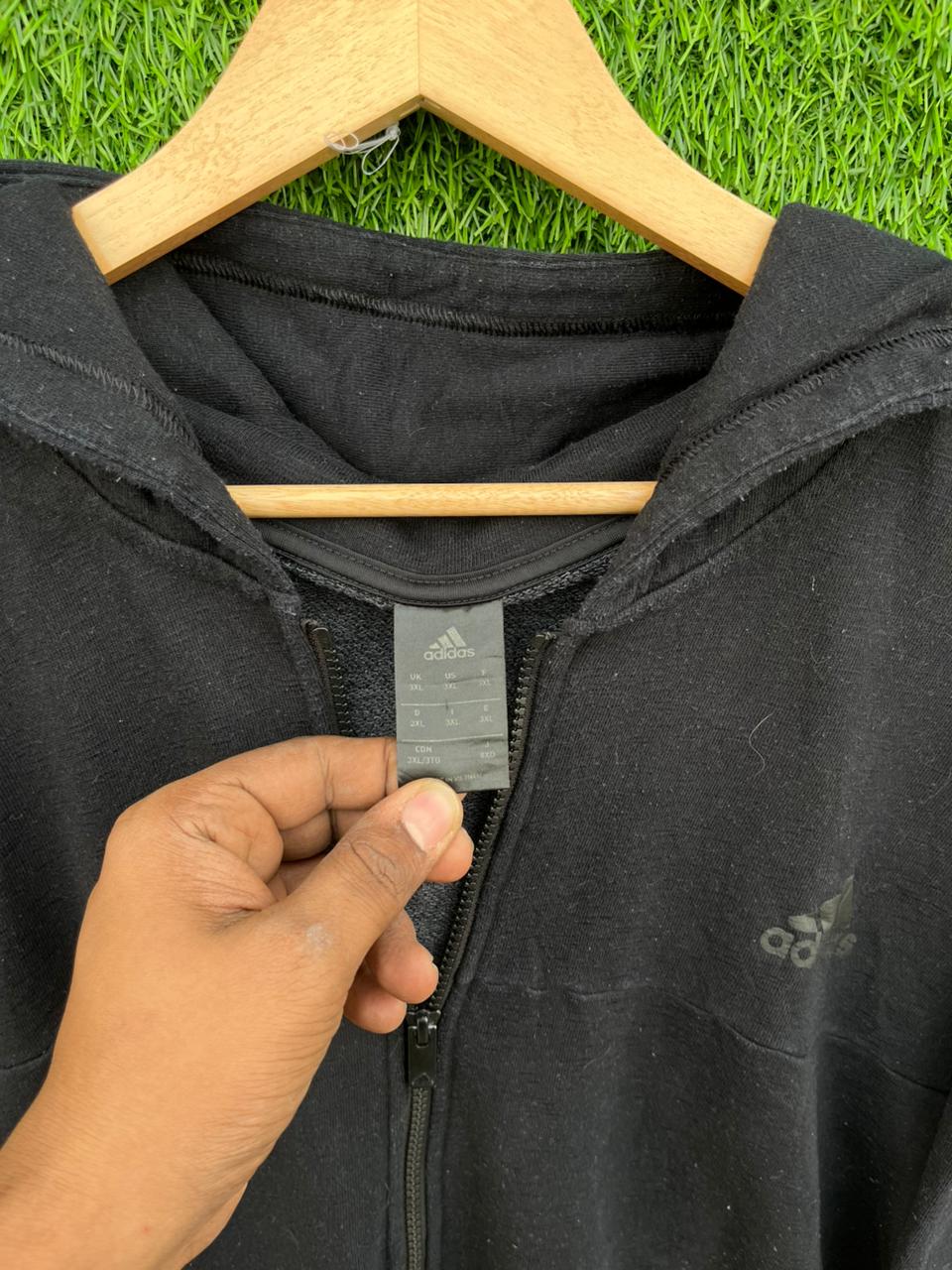 Adid@s |hoodie | Sportswear , Gymwear & Activewear | Track& Field| Running | Winterwear