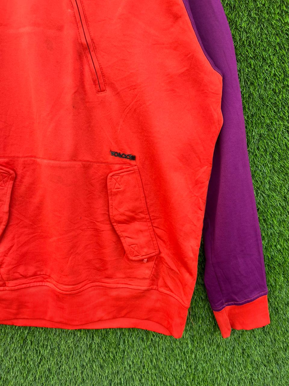 Volcom |hoodie | Sportswear , Gymwear & Activewear | Track& Field| Running | Winterwear