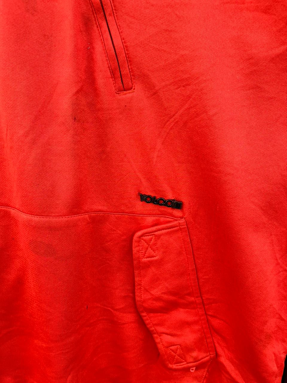 Volcom |hoodie | Sportswear , Gymwear & Activewear | Track& Field| Running | Winterwear