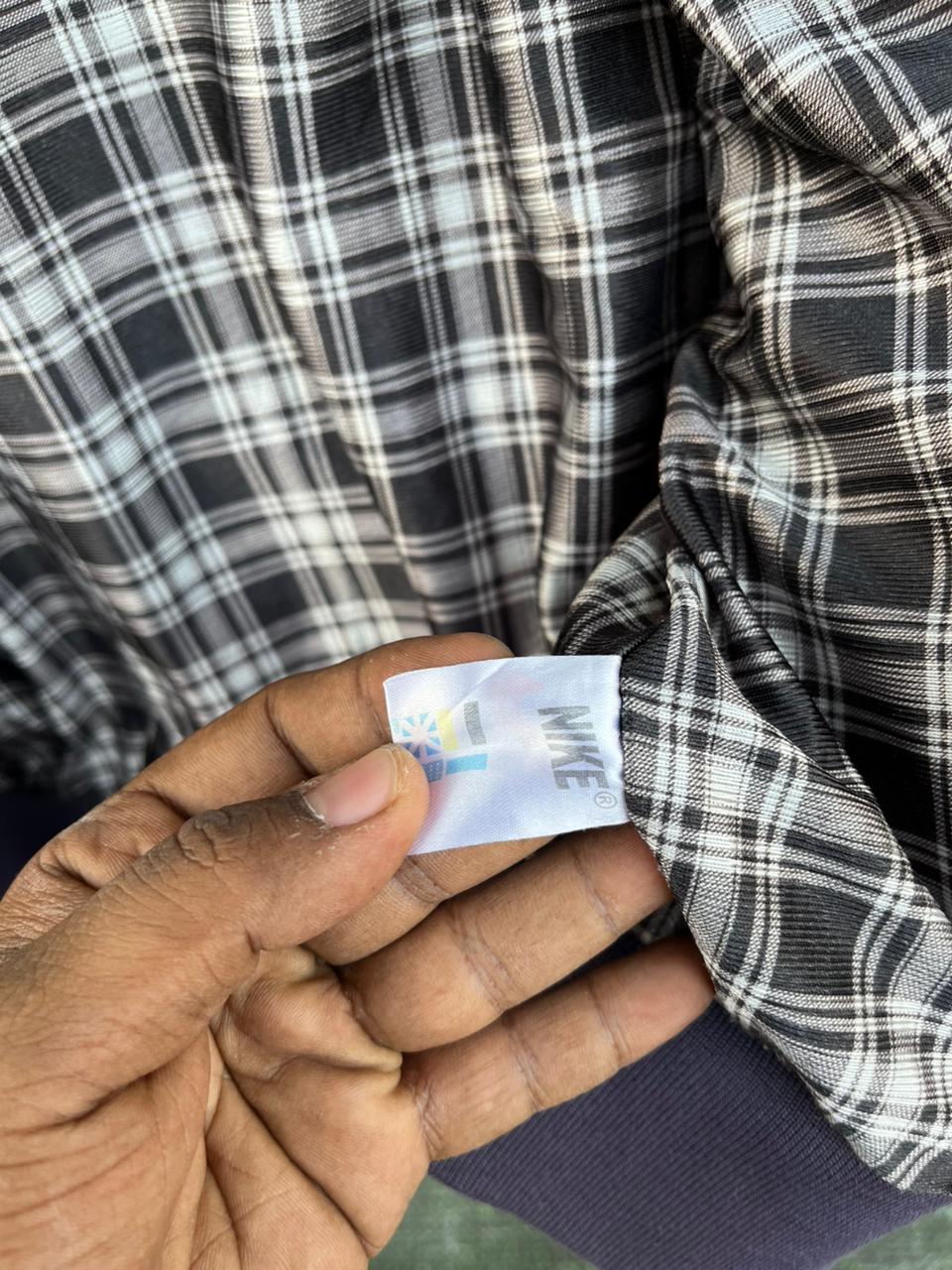 N*ke Gradient track Jacket | Sportswear , Gymwear & Activewear | Track& Field| Running | Winter wear