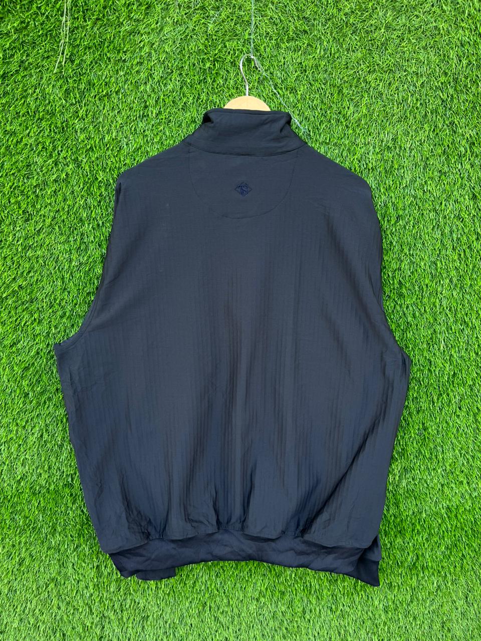 New tons Windbreaker | Sportswear , Gymwear & Activewear | Track& Field| Running | Winter wear