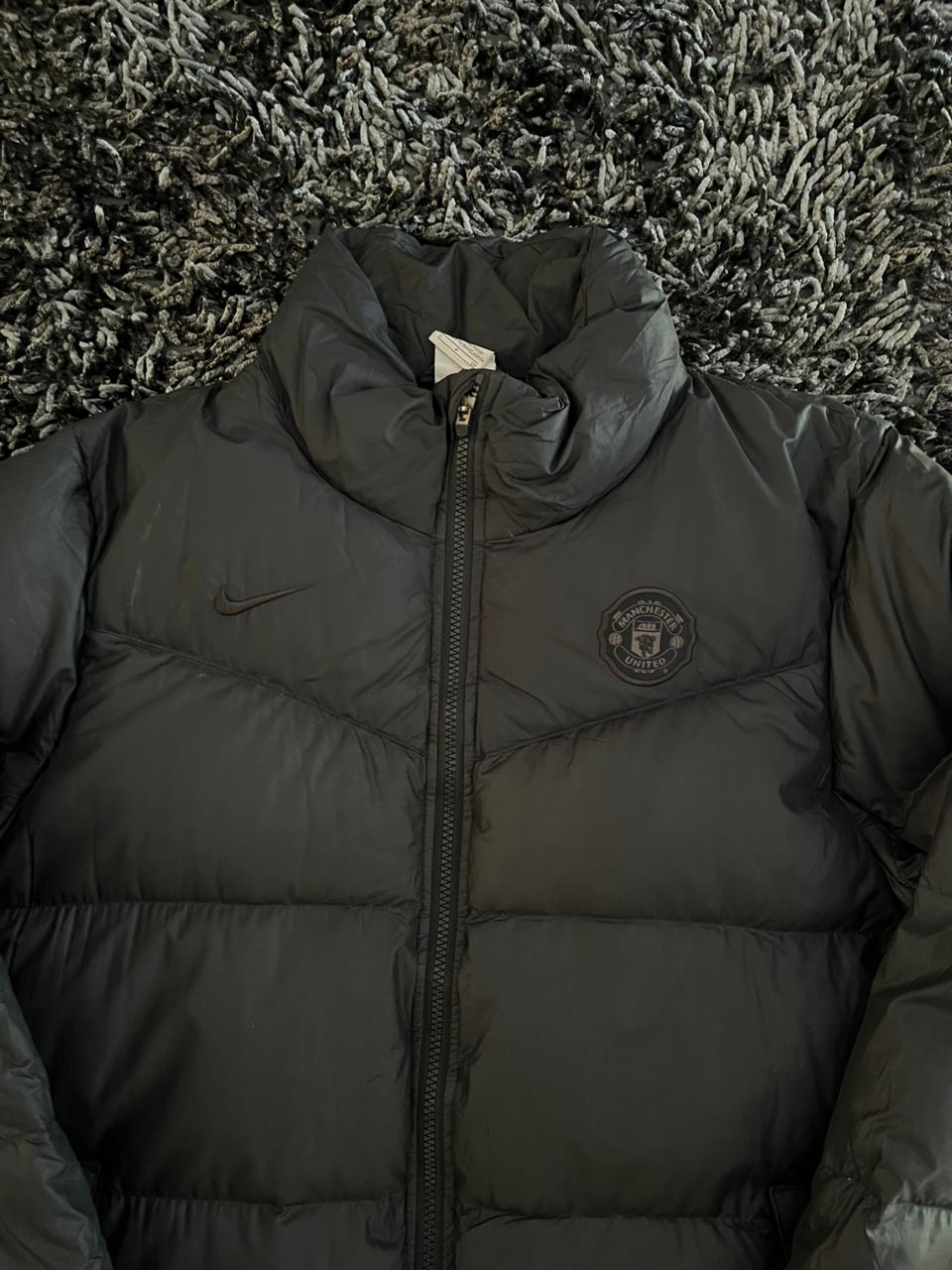 M@nchester united Jacket  | Full frontal zipper  | Jacket | Oversized Streetwear | Winterwear | Men Women | Cozy Fashion | Gym Fit | Online Shopping